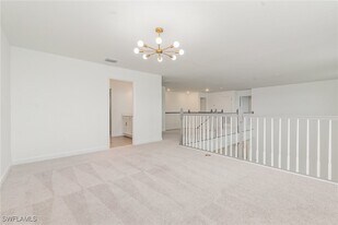 10837 Timber Creek Dr in Ft. Myers, FL - Building Photo