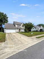 10 Keeton Ct in Hampton, VA - Building Photo