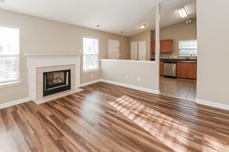 2431 Fabyan Ln in Charlotte, NC - Building Photo - Building Photo