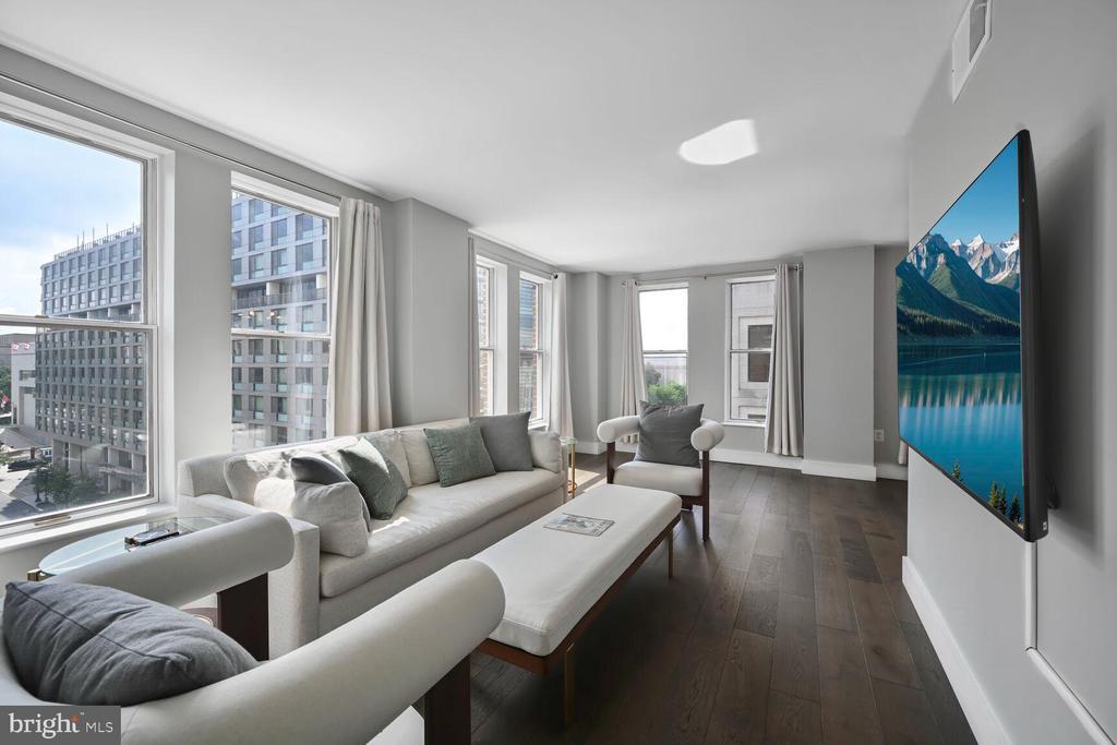 601 Pennsylvania Avenue NW in Washington, DC - Building Photo