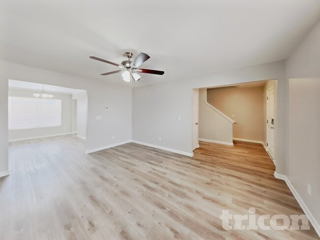 2512 Landale Ct, Unit 414 in Raleigh, NC - Building Photo - Building Photo