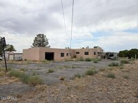 515 N Silver St in Truth Or Consequences, NM - Foto de edificio - Building Photo