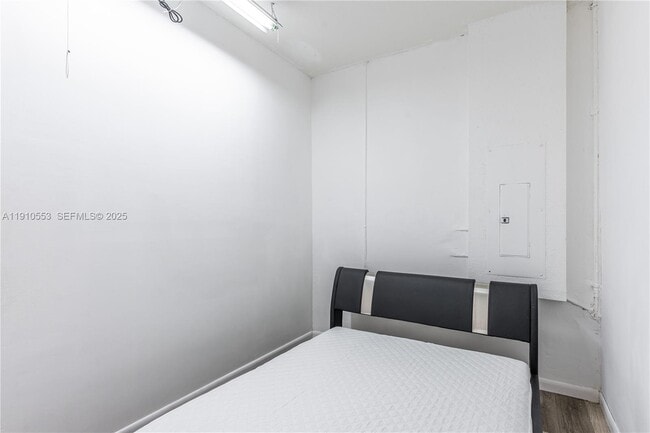 property at 2012 SE 15th St