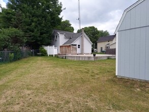 615 Lake St, Unit 617 in Baraboo, WI - Building Photo - Building Photo