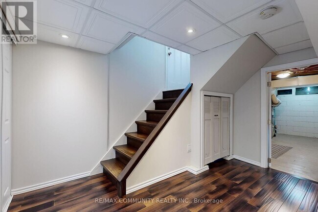 143 Hiscock Blvd in Toronto, ON - Building Photo - Building Photo