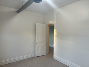 525 Shady Ave, Unit 2A in Pittsburgh, PA - Building Photo - Building Photo