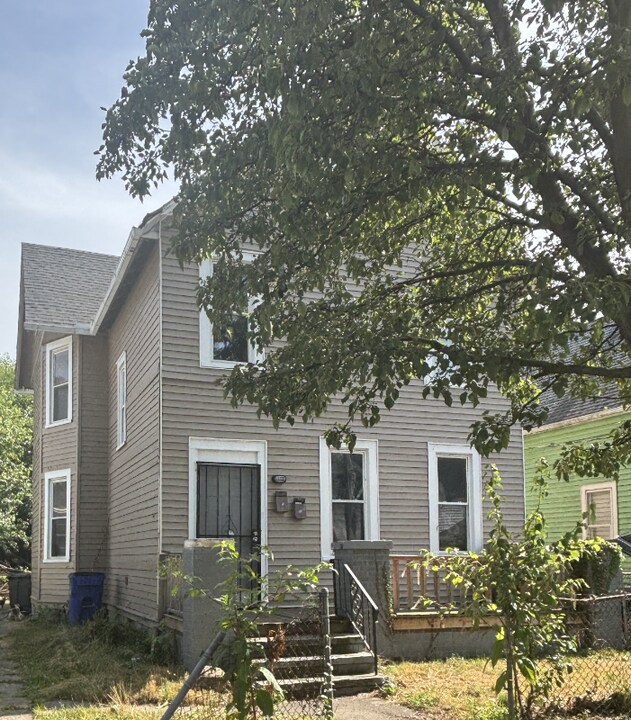 6618 Schaefer Ave in Cleveland, OH - Building Photo