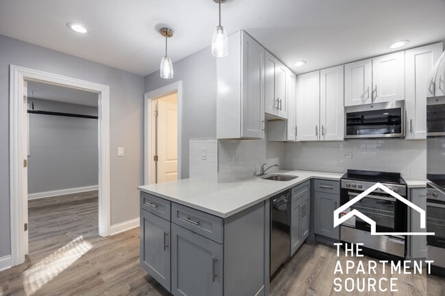 1224 W Rosemont Ave in Chicago, IL - Building Photo - Building Photo