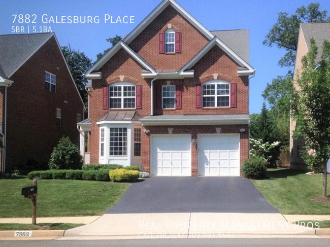 7882 Galesburg Pl in Dunn Loring, VA - Foto de edificio - Building Photo