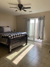 8109 Libby Ct in Bakersfield, CA - Building Photo - Building Photo