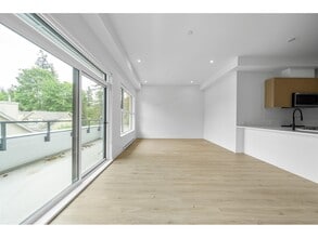2620-152 152 St in Surrey, BC - Building Photo - Building Photo