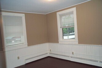 772 Farmington Ave, Unit 2 in Farmington, CT - Building Photo - Building Photo