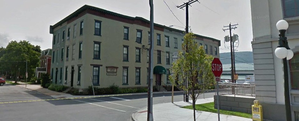 Lindsey Place in Lock Haven, PA - Building Photo