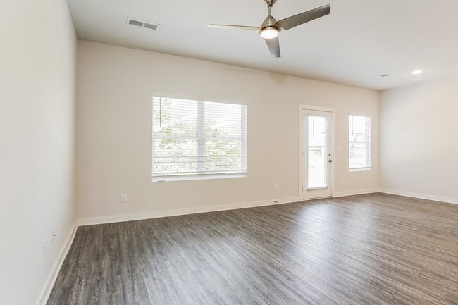 5509 Cathwick Dr in Mc Calla, AL - Building Photo - Building Photo