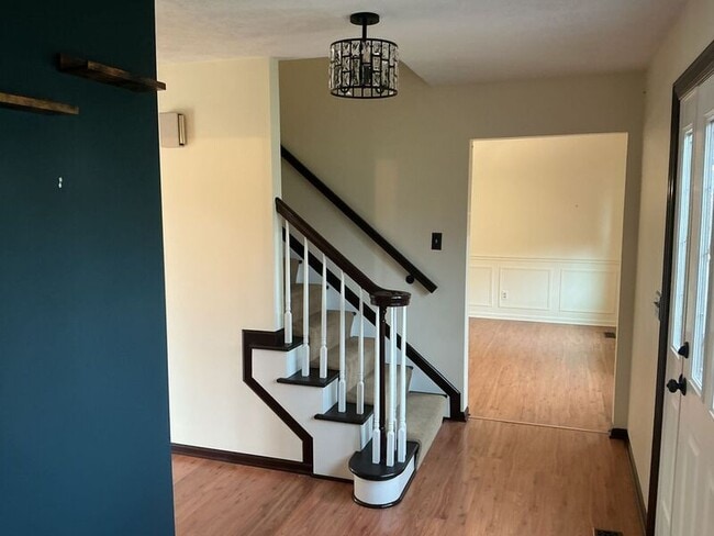 1851 Foxhollow Dr in Cincinnati, OH - Building Photo - Building Photo