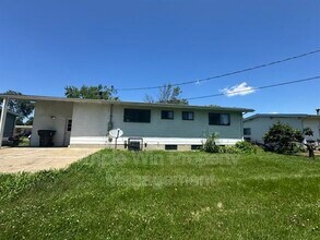 730 Crabapple Ln in Florissant, MO - Building Photo - Building Photo