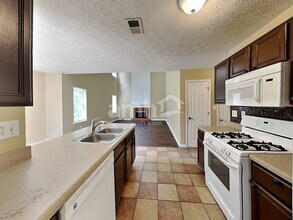 3817 Majestic Ln SW in Marietta, GA - Building Photo - Building Photo