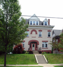 305 S Aiken Ave in Pittsburgh, PA - Building Photo - Building Photo