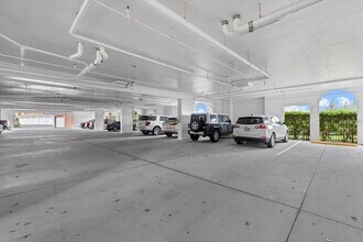147 Tampa Ave E in Venice, FL - Building Photo - Building Photo
