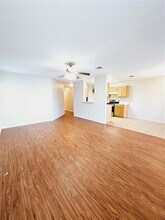 423 Paddington Dr in Kyle, TX - Building Photo - Building Photo