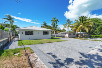 305 De Carie St in Delray Beach, FL - Building Photo - Building Photo