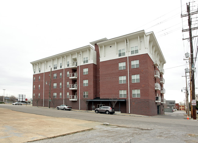 Harbor Lights in Memphis, TN - Building Photo - Building Photo