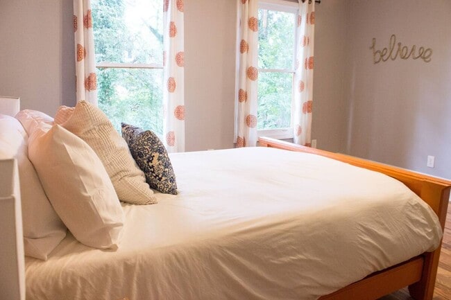 1118 Oglethorpe Ave SW, Unit B in Atlanta, GA - Foto de edificio - Building Photo