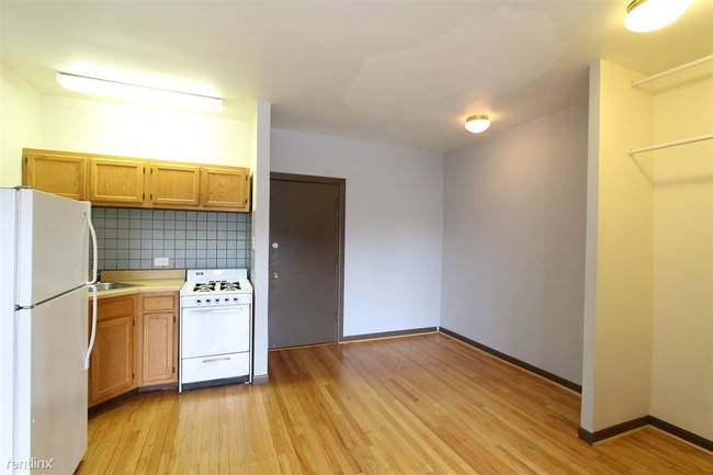 4307 N Lincoln Ave-Unit -Apt 2B in Chicago, IL - Building Photo - Building Photo