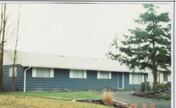 4988 NE 32nd St in Tacoma, WA - Building Photo