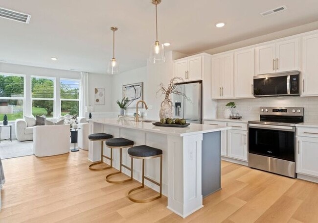 1507 Rocky River Rd W in Charlotte, NC - Building Photo - Building Photo