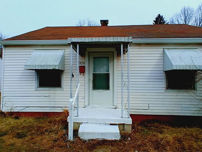 1614 W 18th St in Anderson, IN - Building Photo - Building Photo