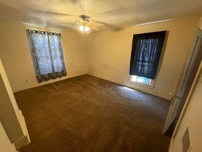 1202 Gomber Ave in Cambridge, OH - Building Photo - Building Photo