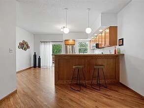 515 Potter St in Tiffin, IA - Foto de edificio - Building Photo