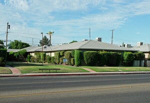 Kermoyan Four Plexes in Fresno, CA - Building Photo