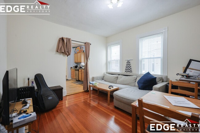 155 Murdock St in Boston, MA - Building Photo - Building Photo