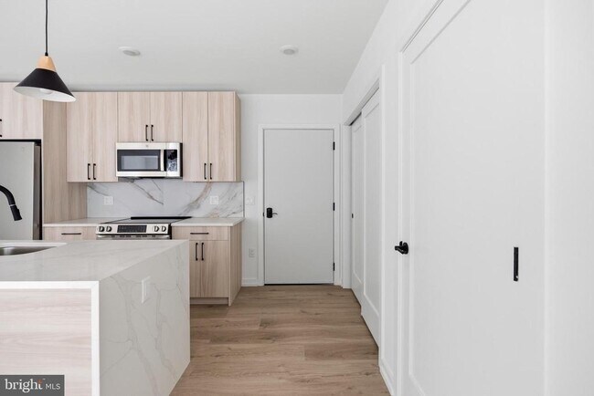 property at 208 Vine St