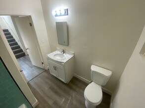 2545 Truman Ave in Oakland, CA - Building Photo - Building Photo