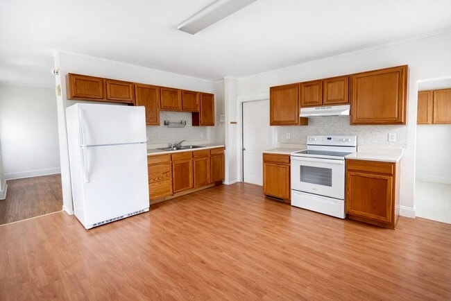 218 N George St in Rome, NY - Building Photo - Building Photo