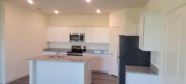 14115 Donahue St, Unit Building #11318-11318E in Pilot Point, TX - Building Photo - Building Photo