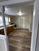 519 E Colorado Ave in St. Joseph, MO - Building Photo