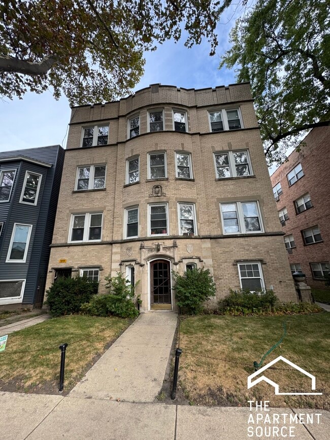 property at 1934 W Estes Ave