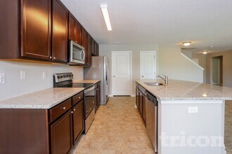 1603 Liberty Tree Pl in Jacksonville, FL - Foto de edificio - Building Photo