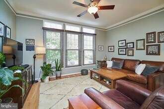 1230 Weatherstone Ct in Reston, VA - Building Photo - Building Photo