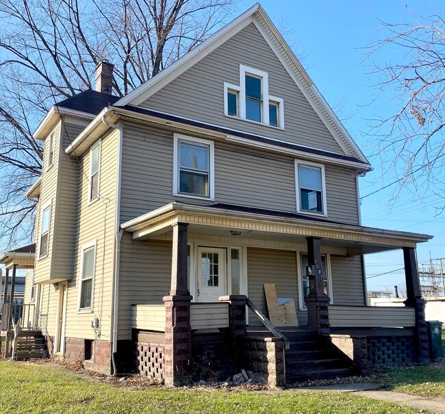 1507 Garfield Ave SW