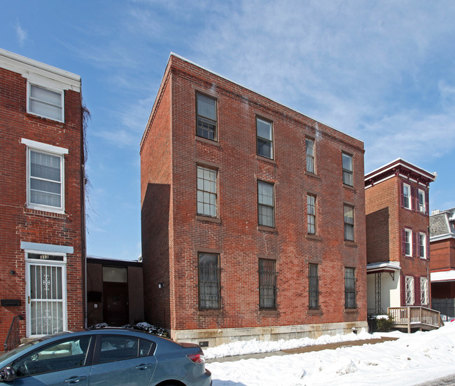 314-316 N 39th St in Philadelphia, PA - Foto de edificio - Building Photo