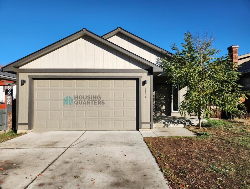 1421 E Providence Ave in Spokane, WA - Building Photo