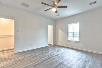 13313 Tetris Dr in Houston, TX - Foto de edificio - Building Photo