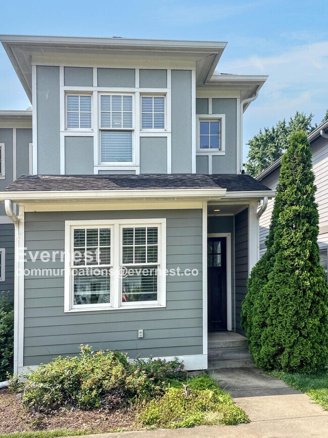 property at 817 Knox Ave