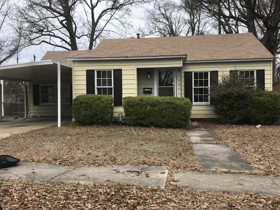 520 Parkway Dr S in El Dorado, AR - Building Photo