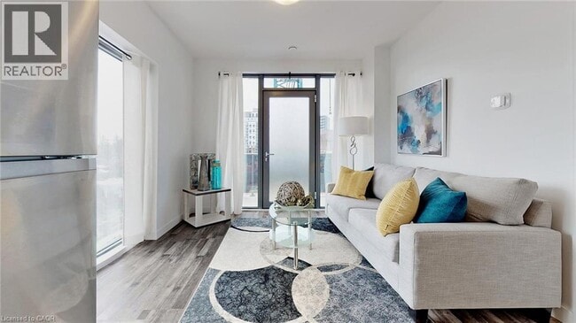 property at 1434 Highland Rd W